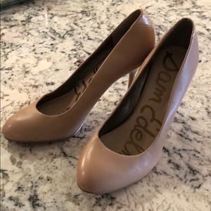 Sam Edelman Camdyn 7 nude round toe heel pump
